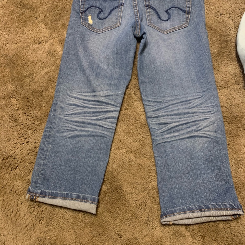 Capris - Picture 2 of 3